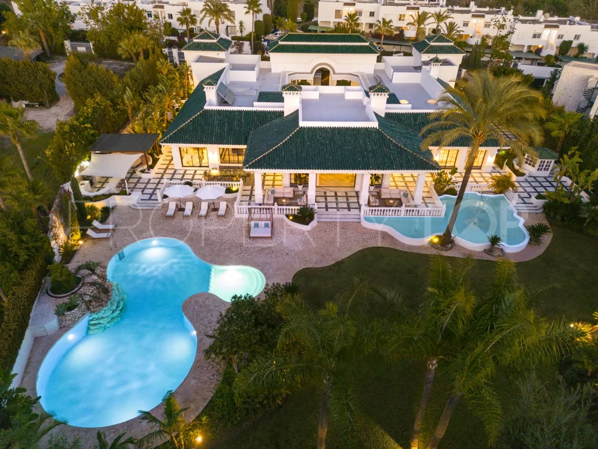 For sale villa in Aloha