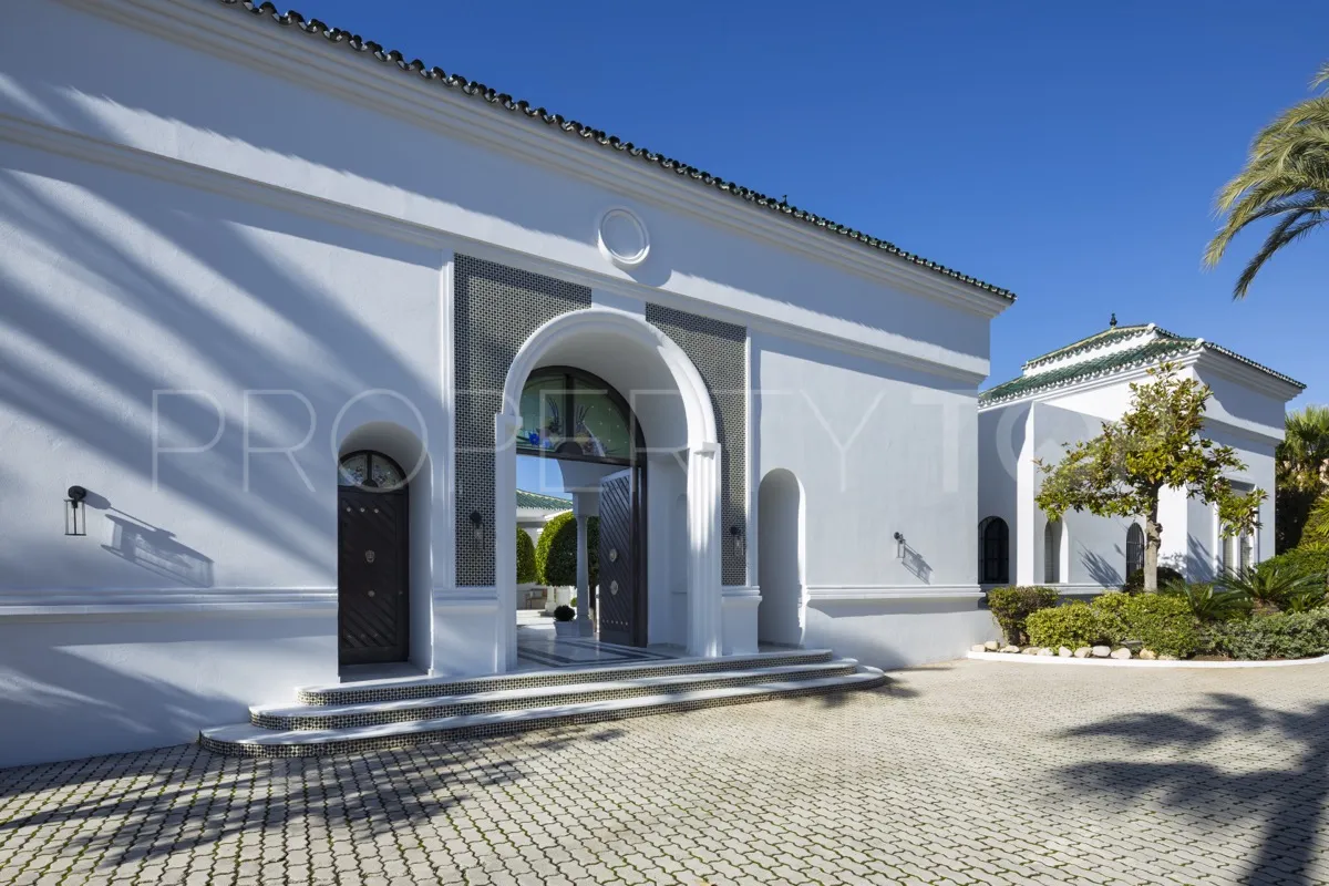 For sale villa in Aloha
