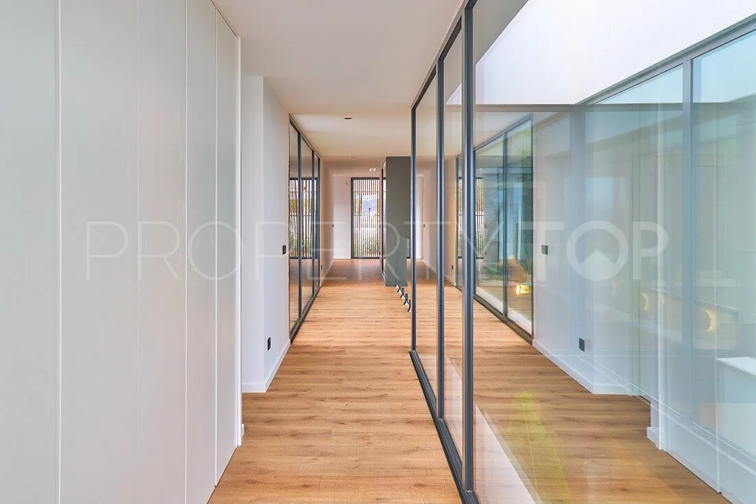 5 bedrooms villa for sale in Sotogrande Alto