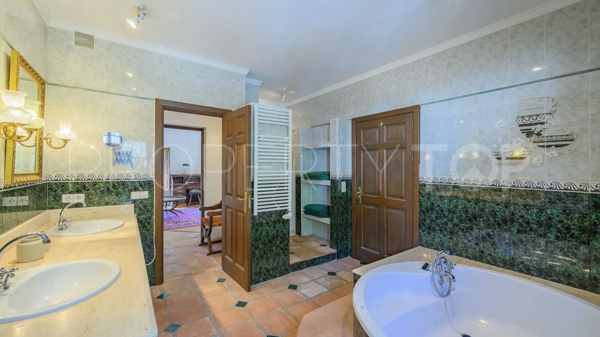 Buy Ojen chalet