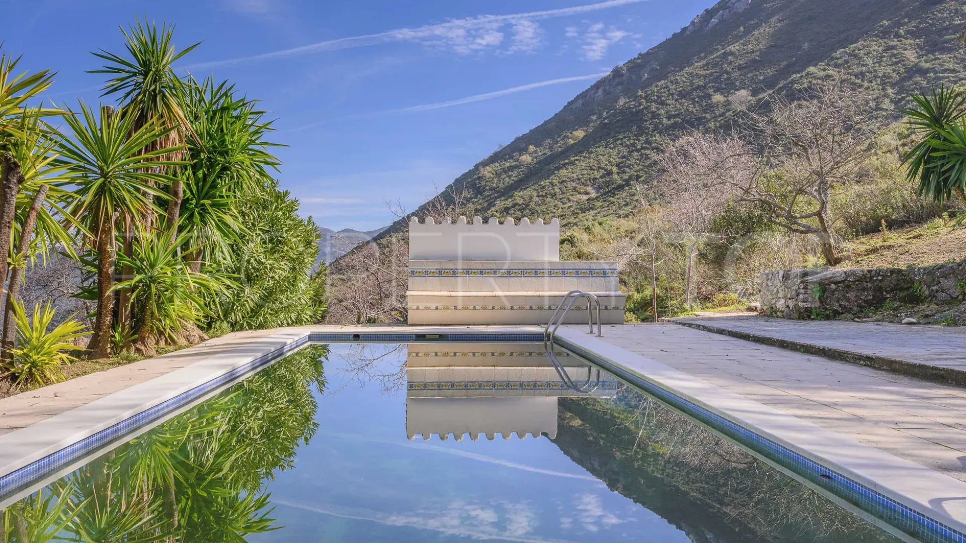 Buy Ojen chalet