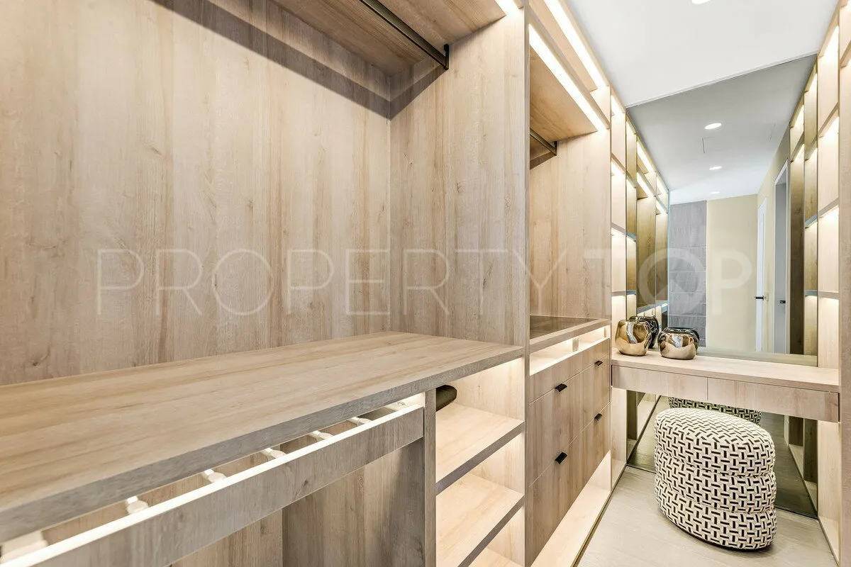Ático de 3 dormitorios en venta en Alhambra del Mar