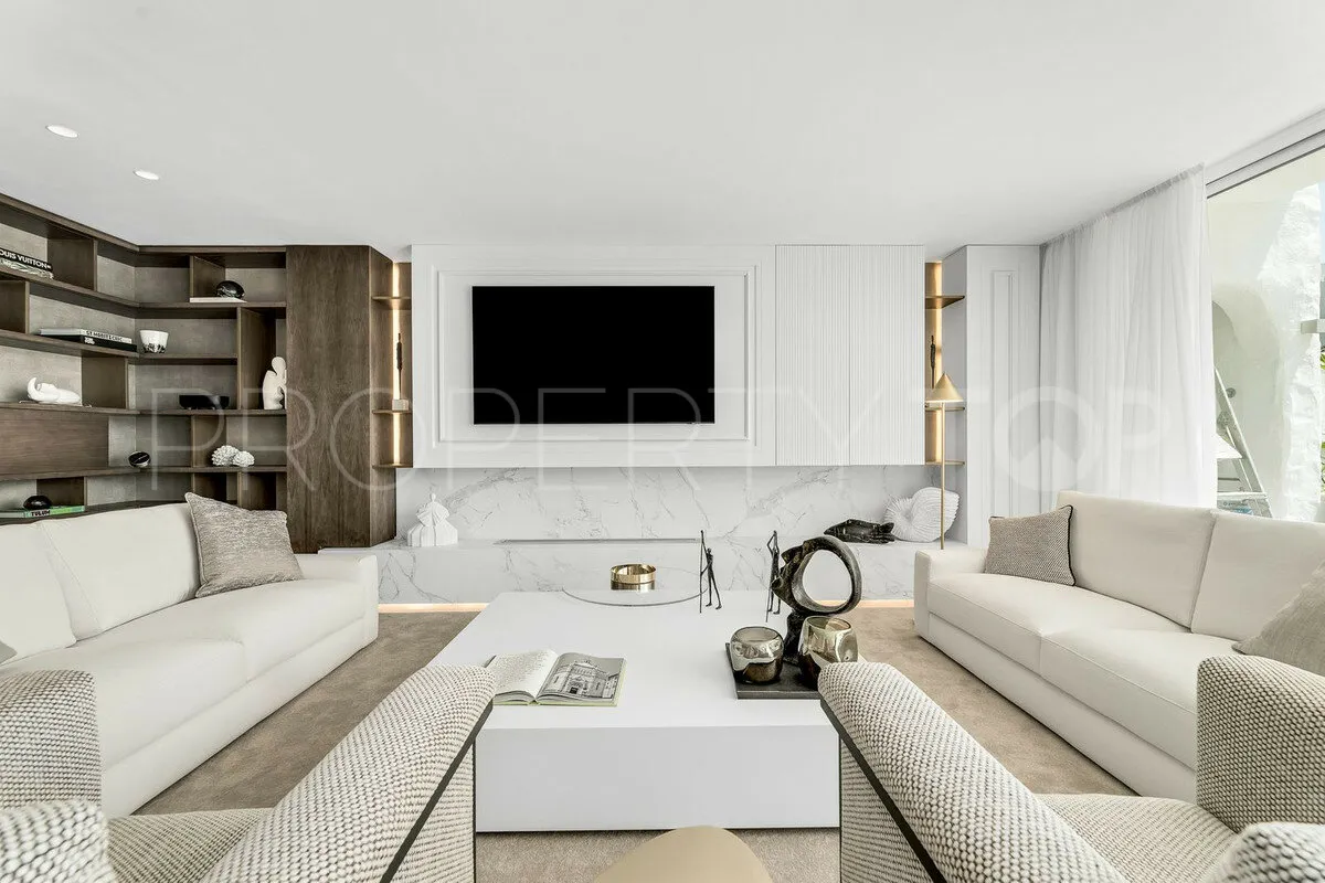Ático de 3 dormitorios en venta en Alhambra del Mar