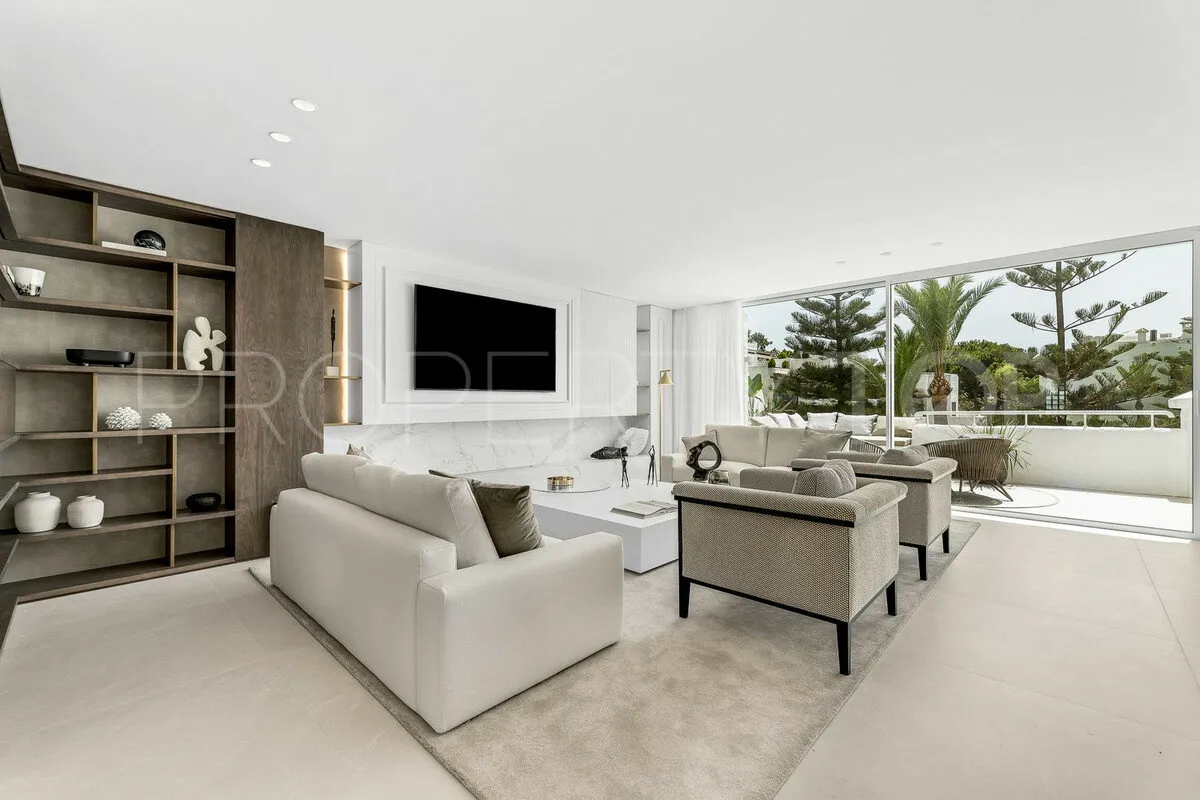 Ático de 3 dormitorios en venta en Alhambra del Mar