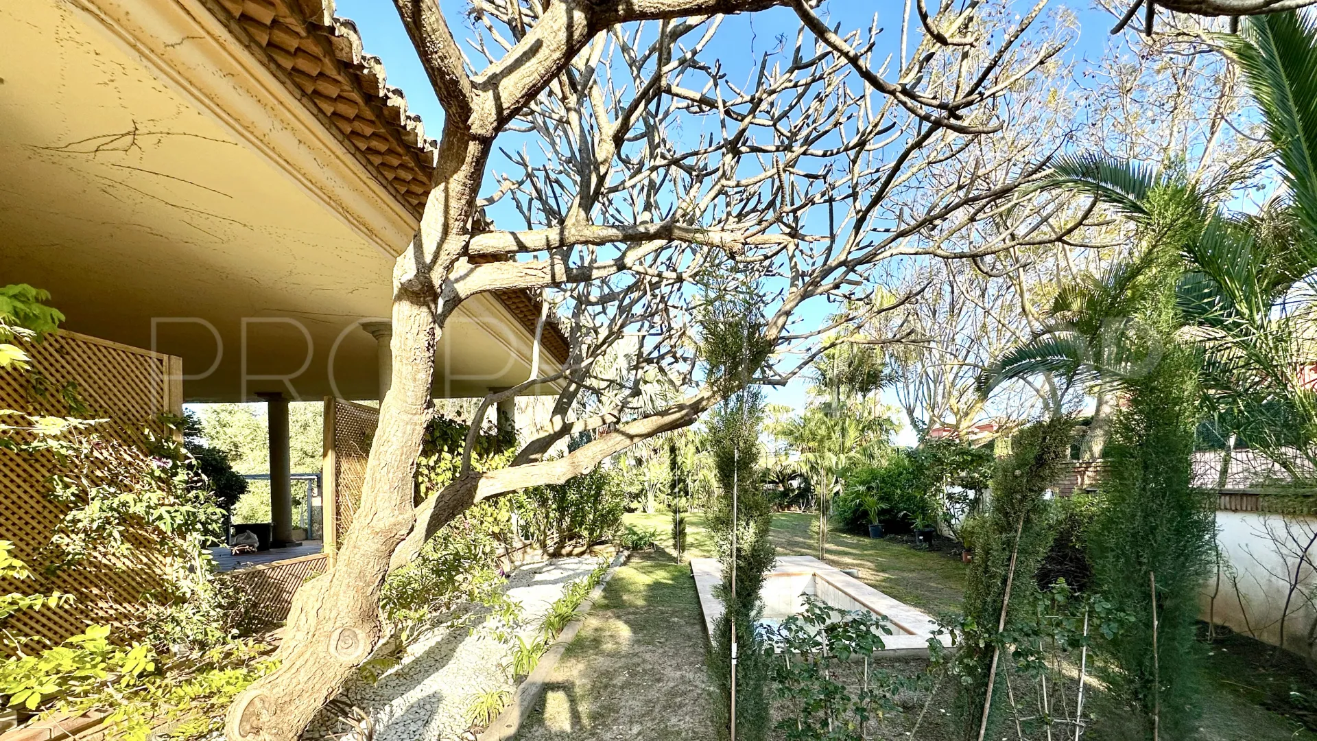 Se vende villa en Zona B