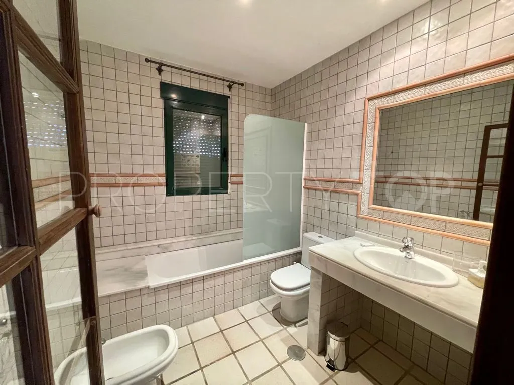 Se vende villa en Zona B