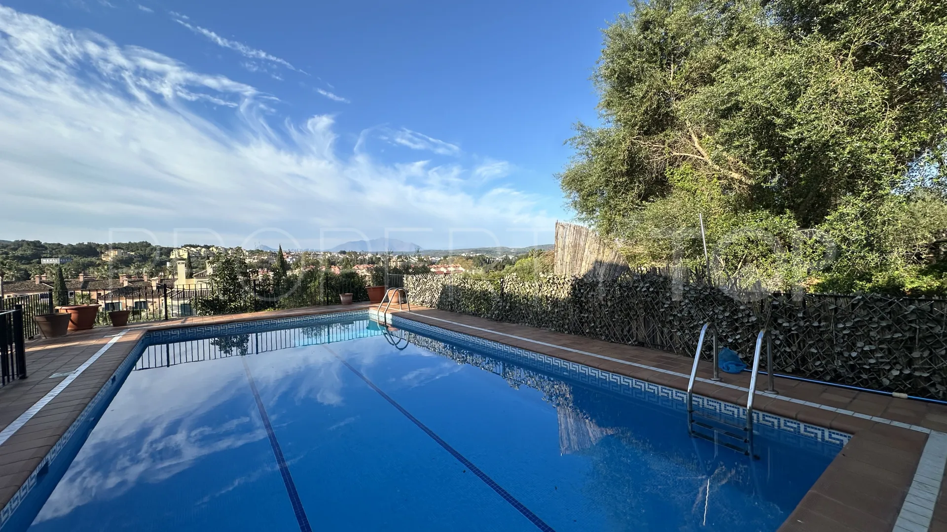 Se vende villa en Zona B