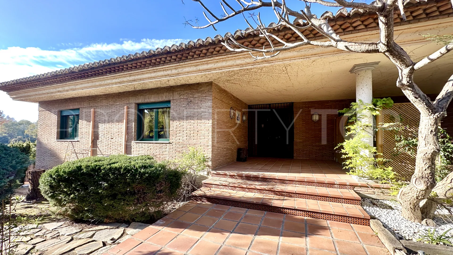 Se vende villa en Zona B