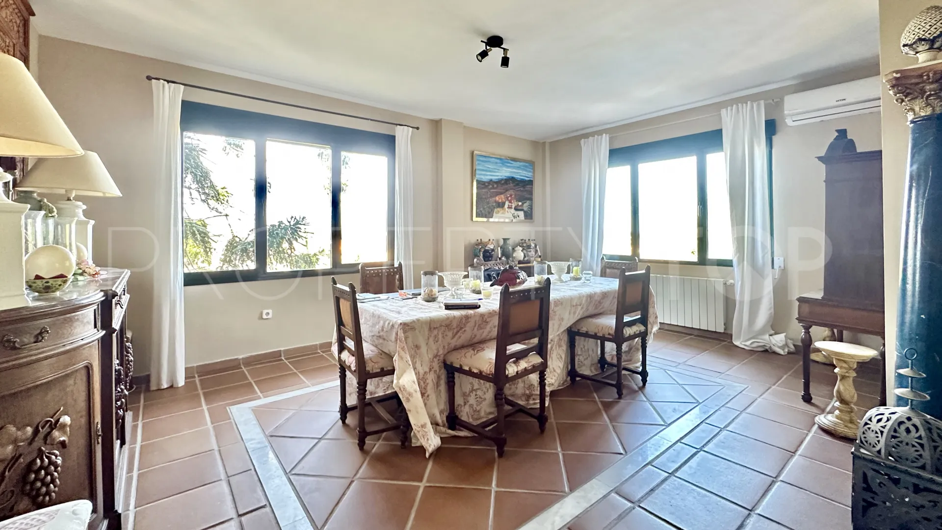 Se vende villa en Zona B