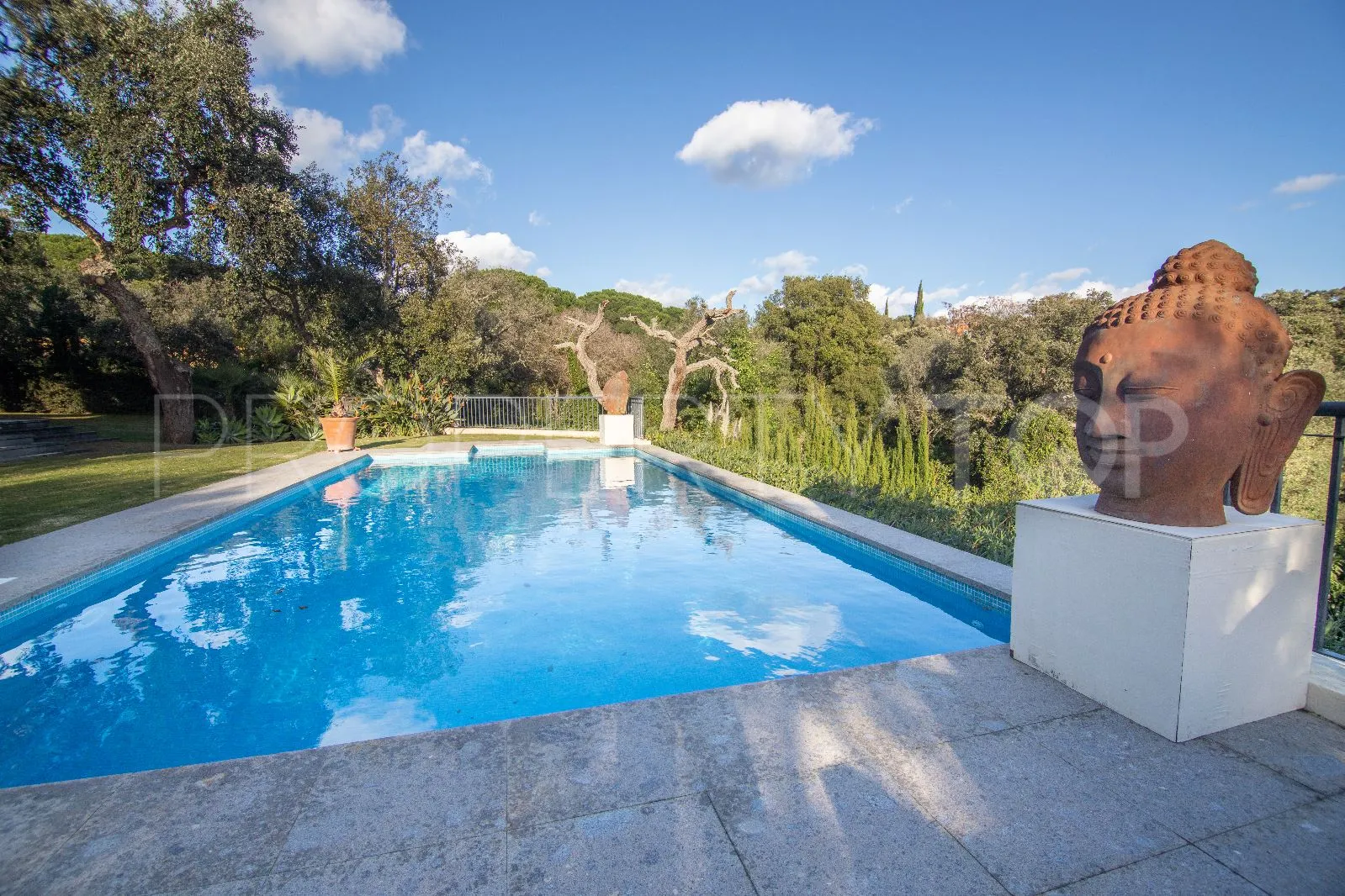 Buy Los Altos de Valderrama 5 bedrooms villa