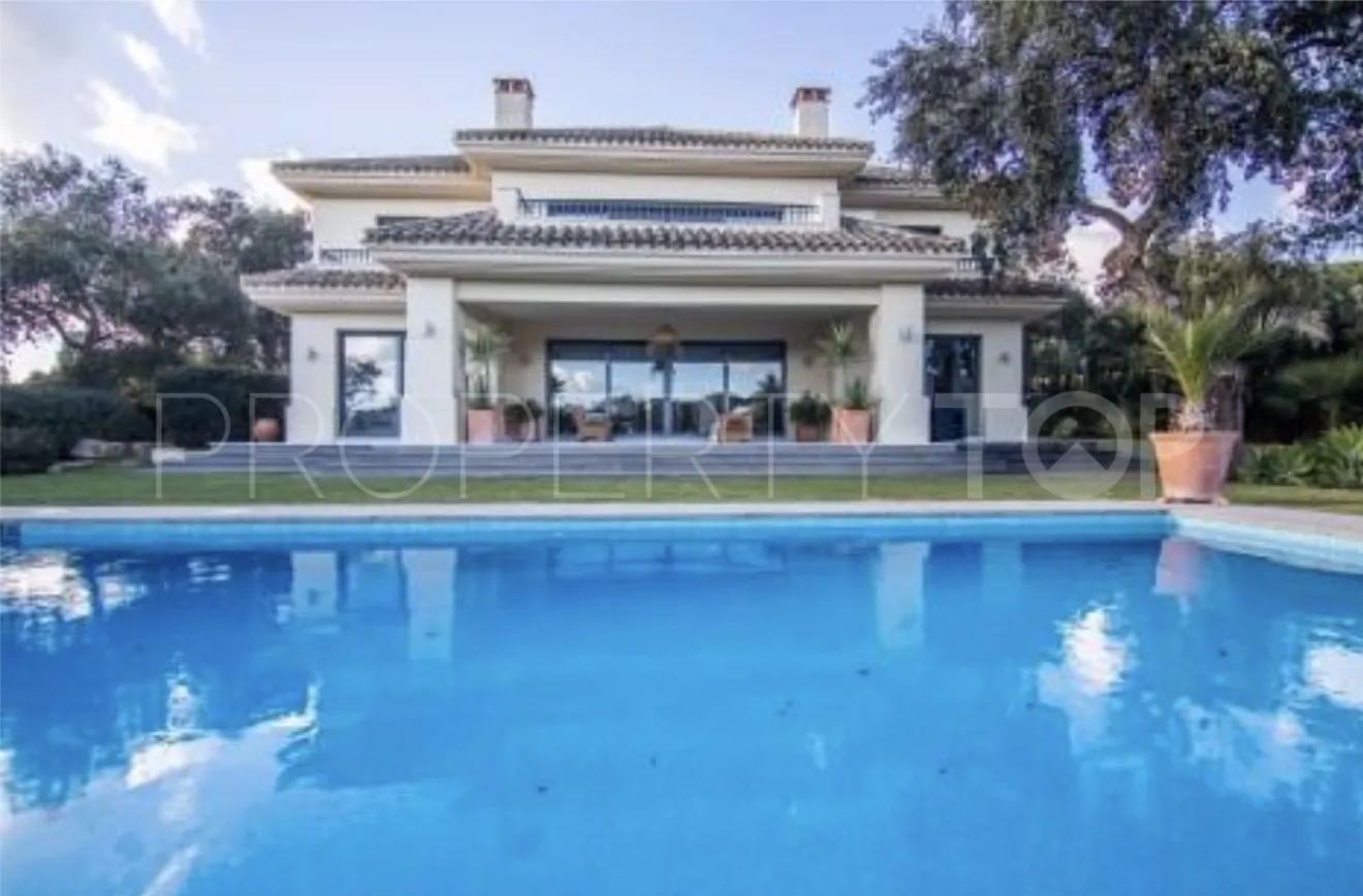 Buy Los Altos de Valderrama 5 bedrooms villa