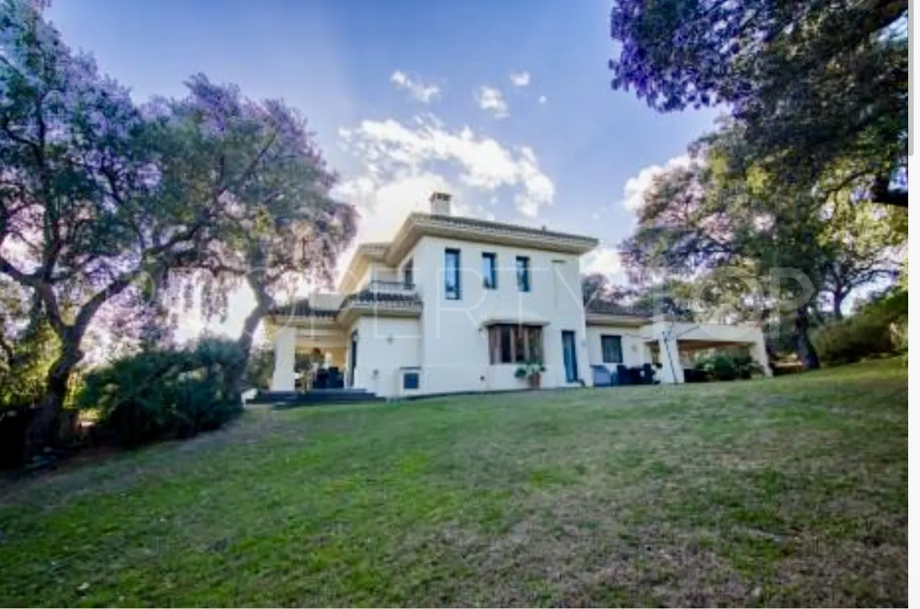 Buy Los Altos de Valderrama 5 bedrooms villa
