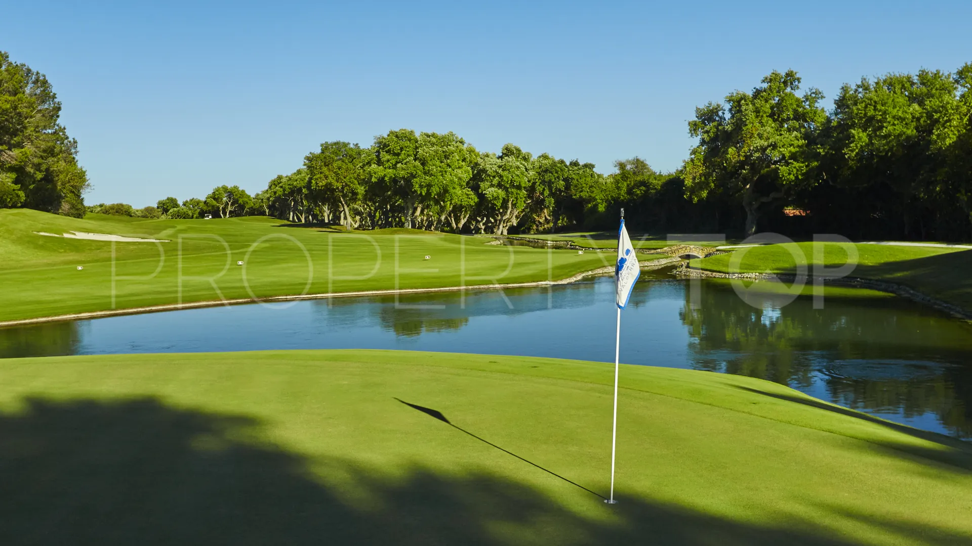 Zona E plot for sale