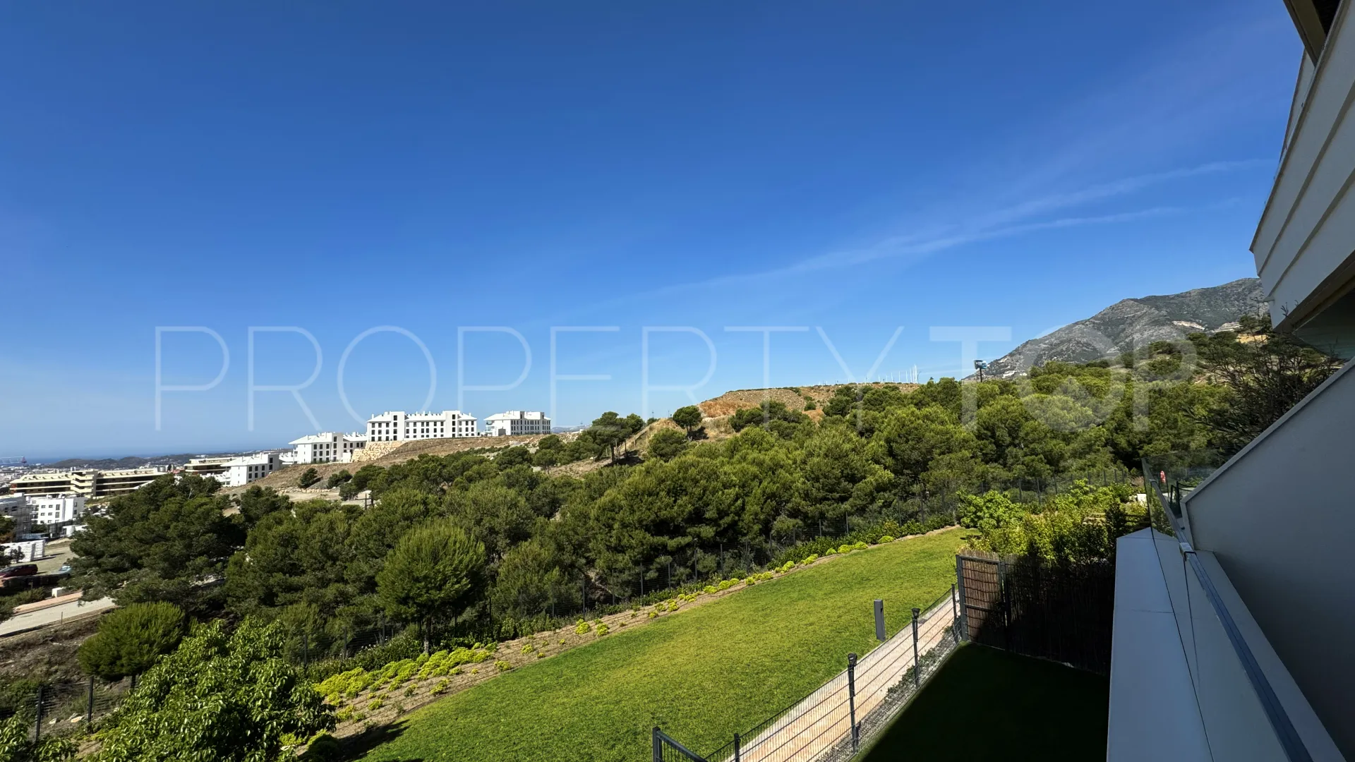Se vende apartamento en El Higueron