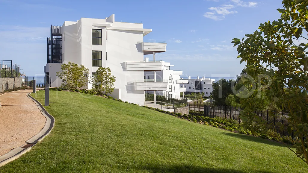 Buy apartment in El Higueron with 3 bedrooms