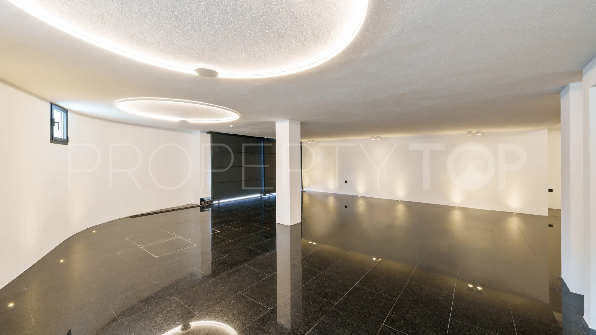 For sale Nueva Andalucia chalet