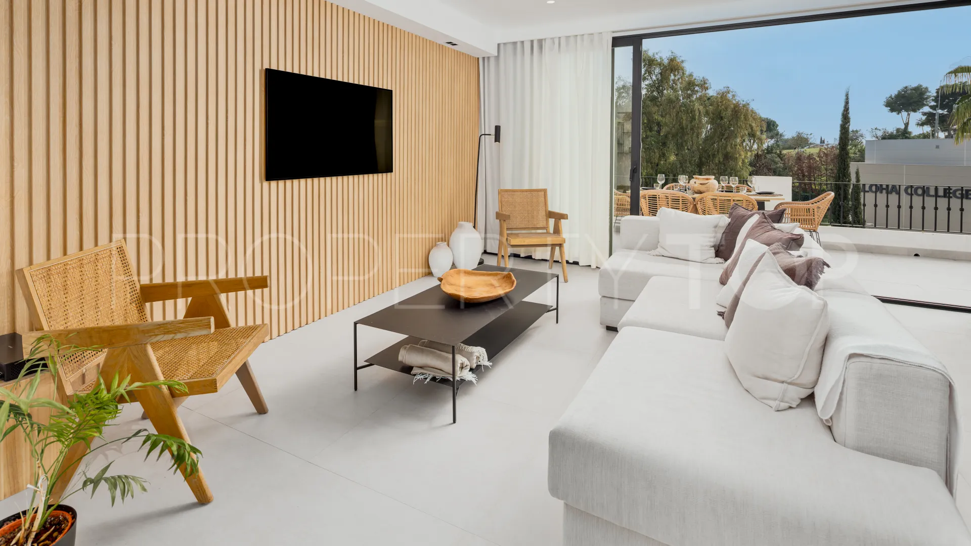 3 bedrooms penthouse for sale in Aloha