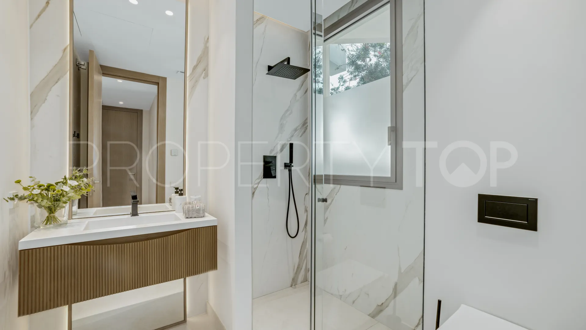 For sale Las Brisas 4 bedrooms semi detached house