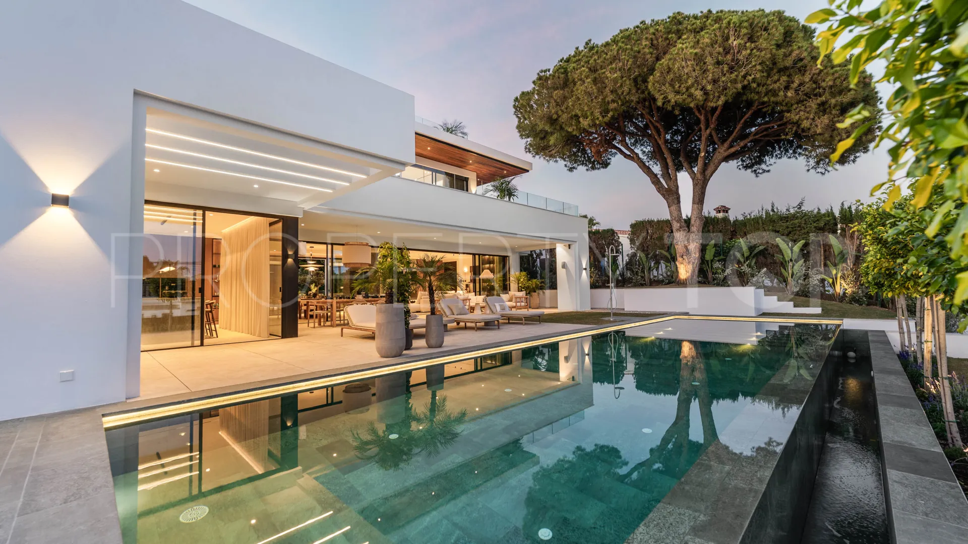 Chalet en venta en Marbesa