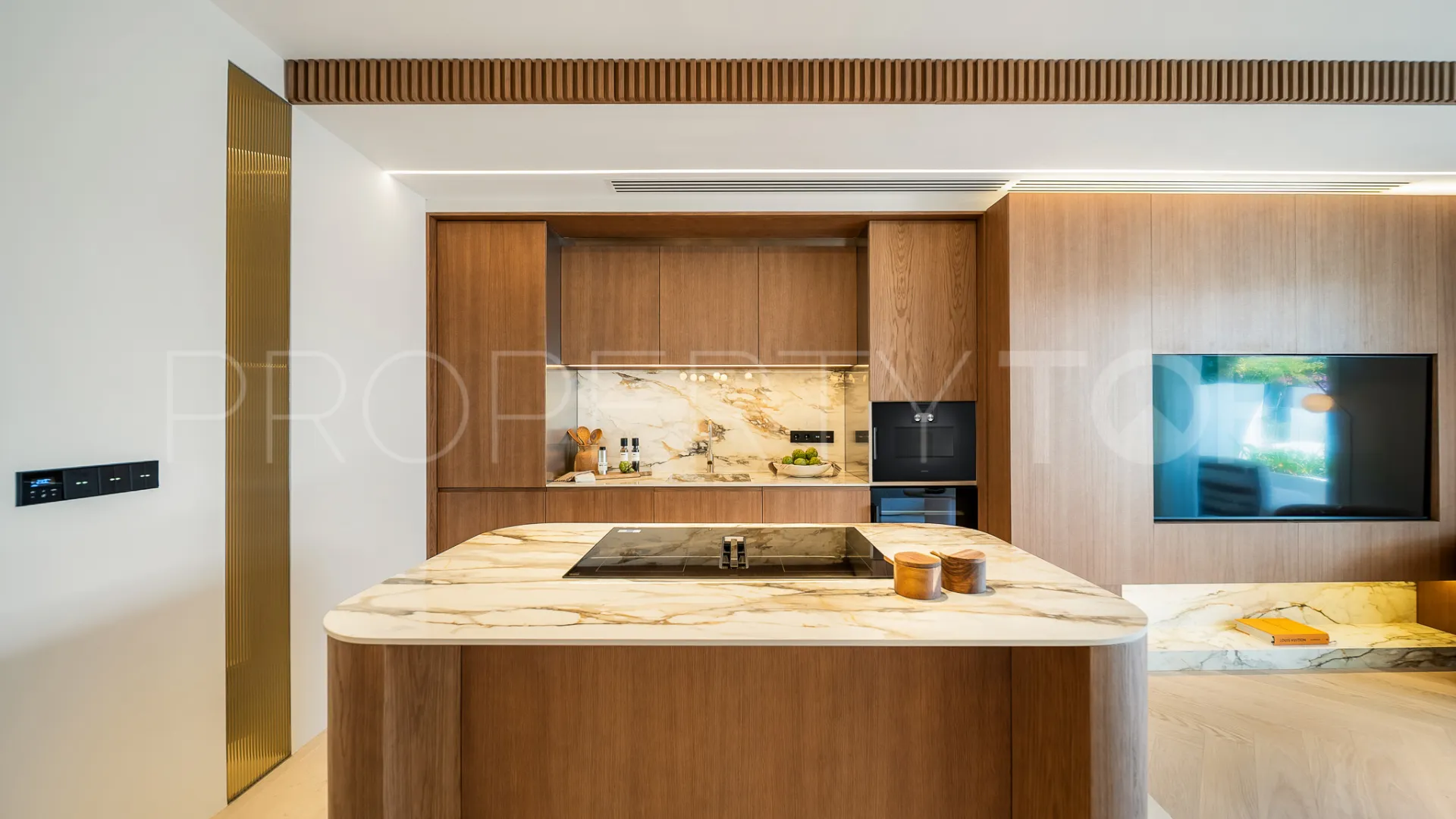 3 bedrooms Marbella Golden Mile apartment for sale