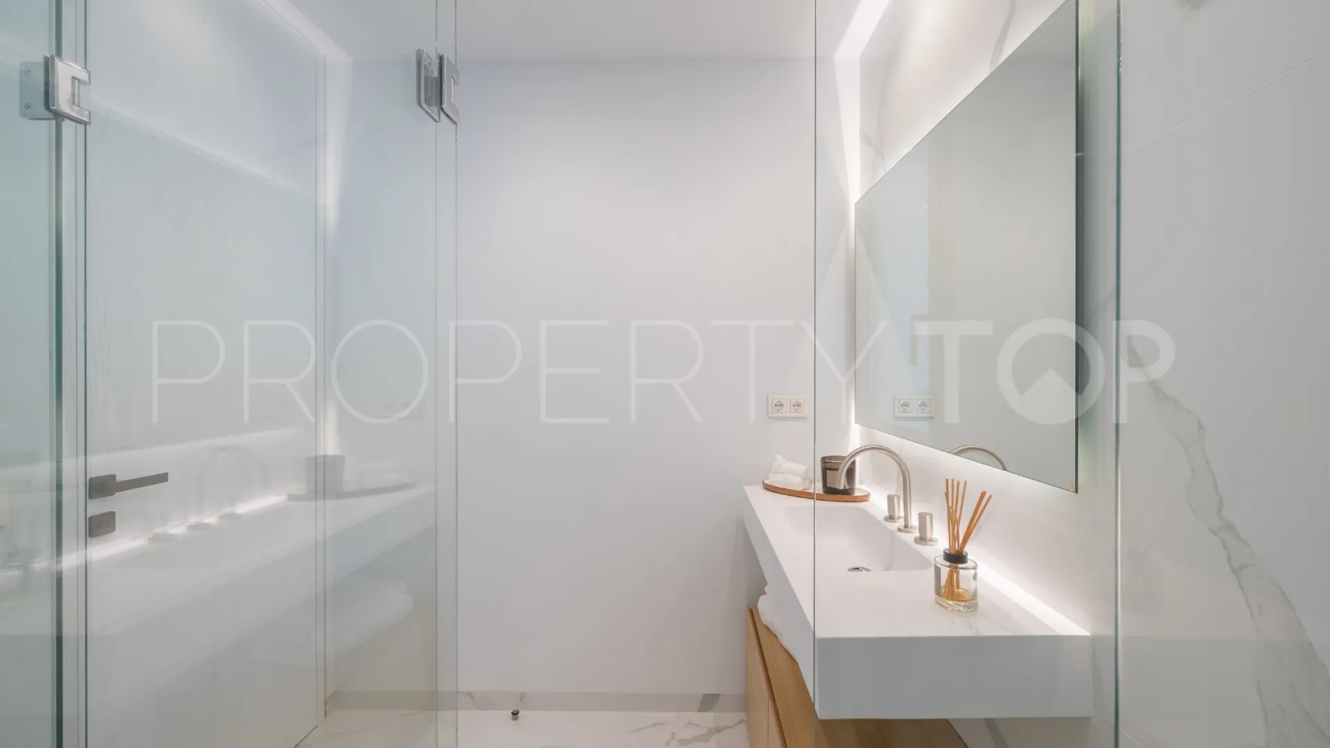 For sale La Heredia apartment