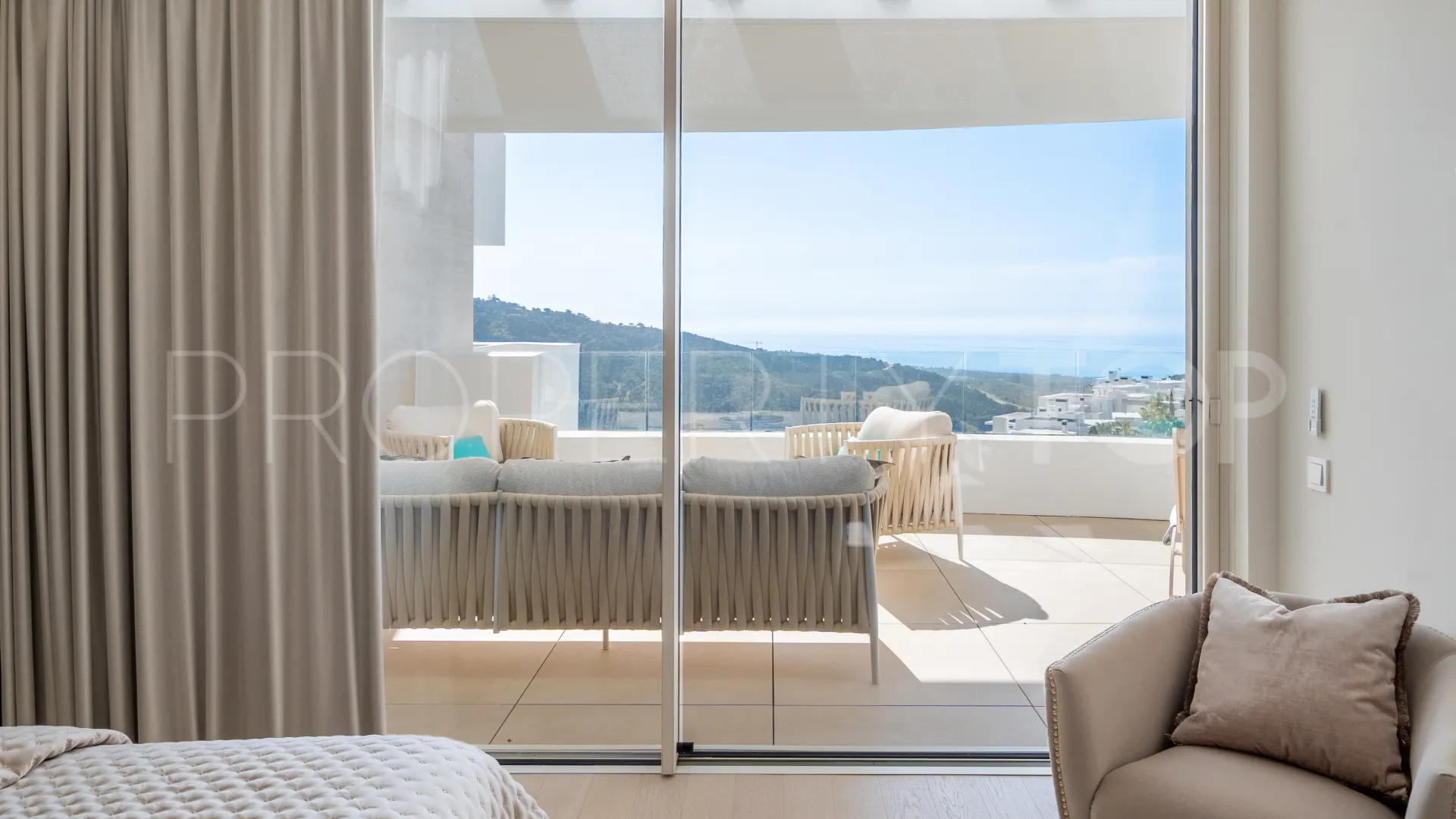Buy 3 bedrooms apartment in Palo Alto
