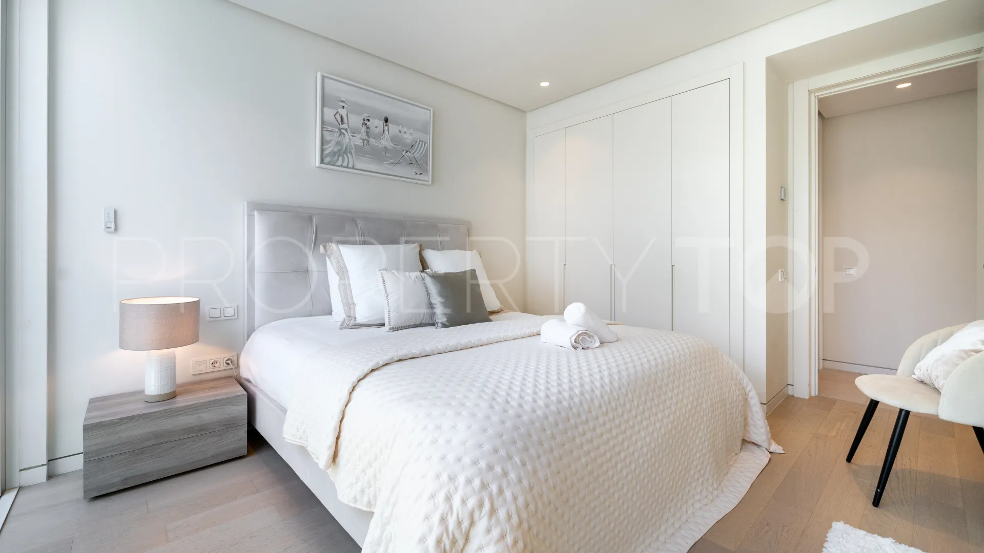 Buy 3 bedrooms apartment in Palo Alto