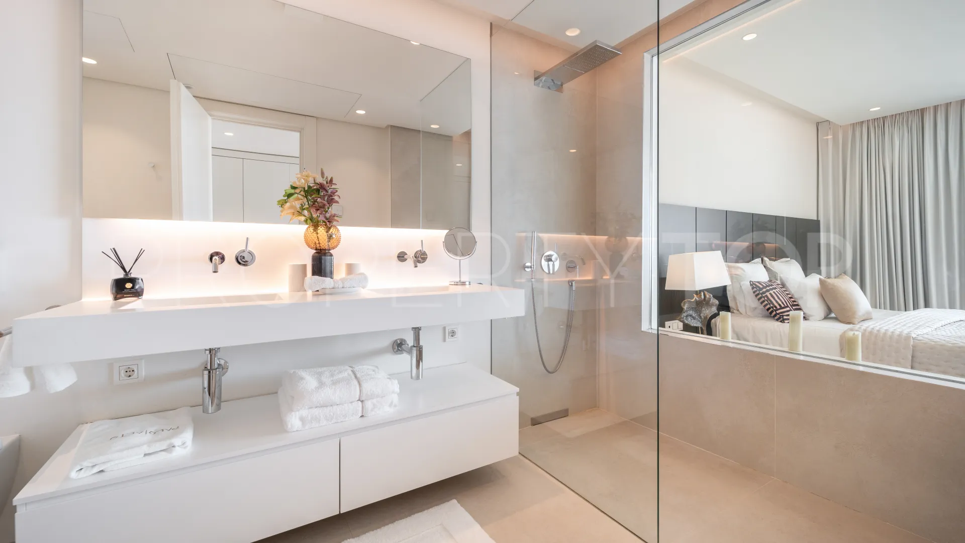 Buy 3 bedrooms apartment in Palo Alto