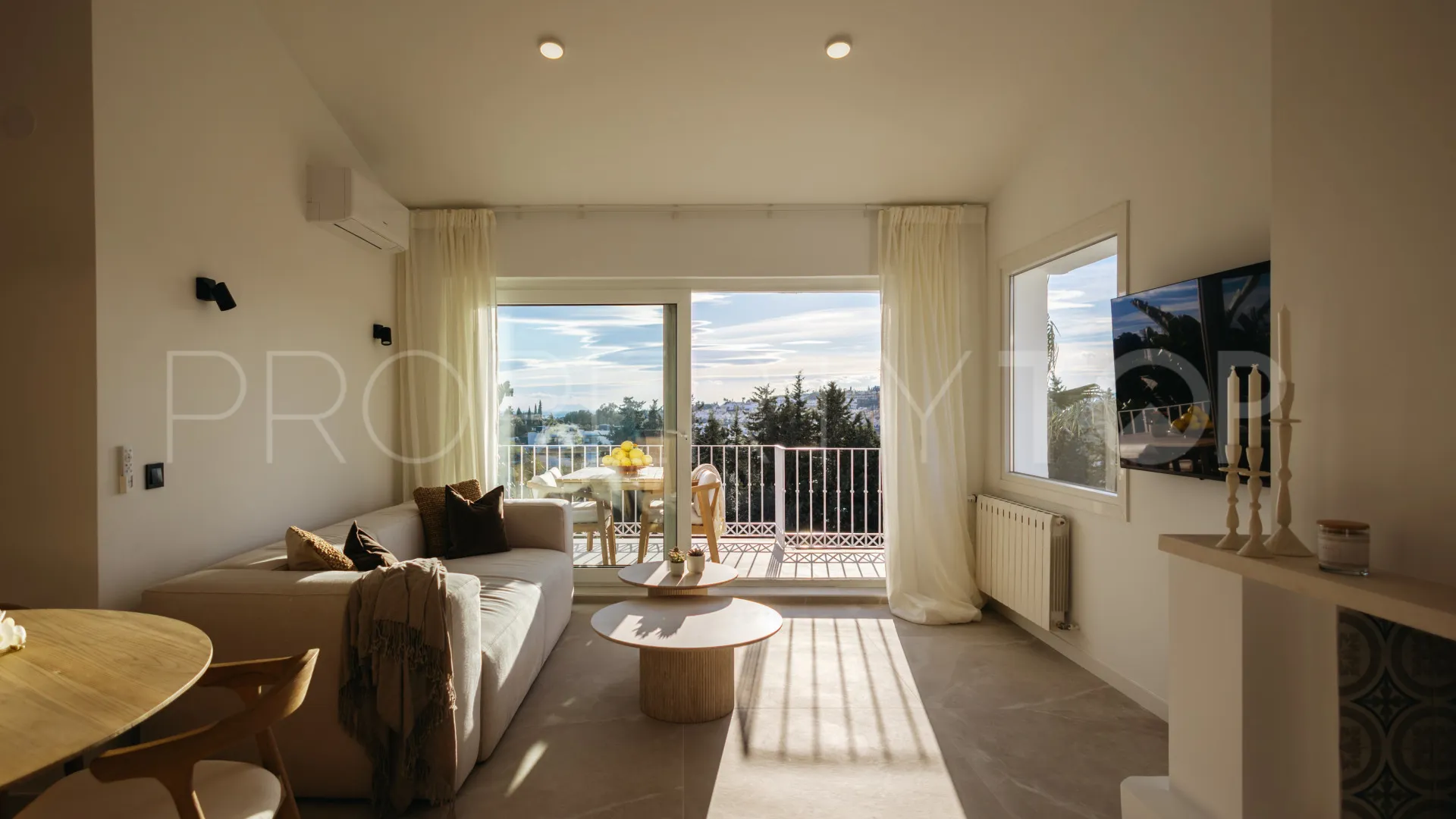 Atalaya Golf 2 bedrooms town house for sale