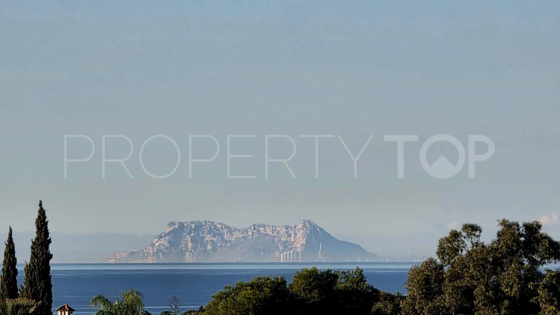 Atalaya Golf 2 bedrooms town house for sale