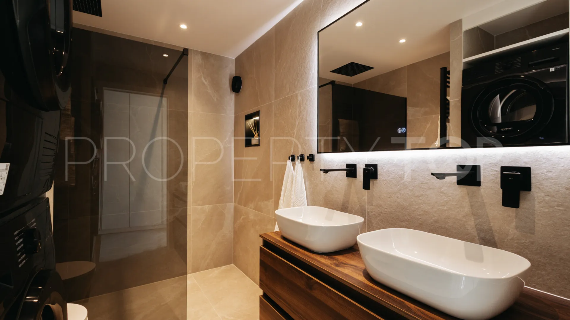Atalaya Golf 2 bedrooms town house for sale