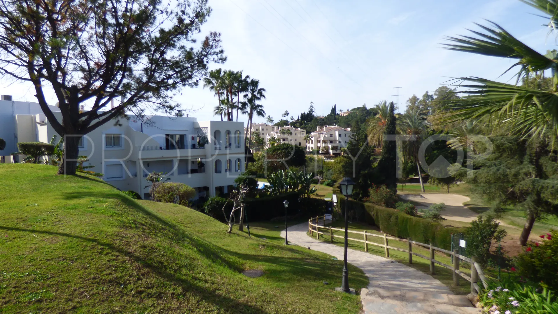 For sale apartment in La Quinta