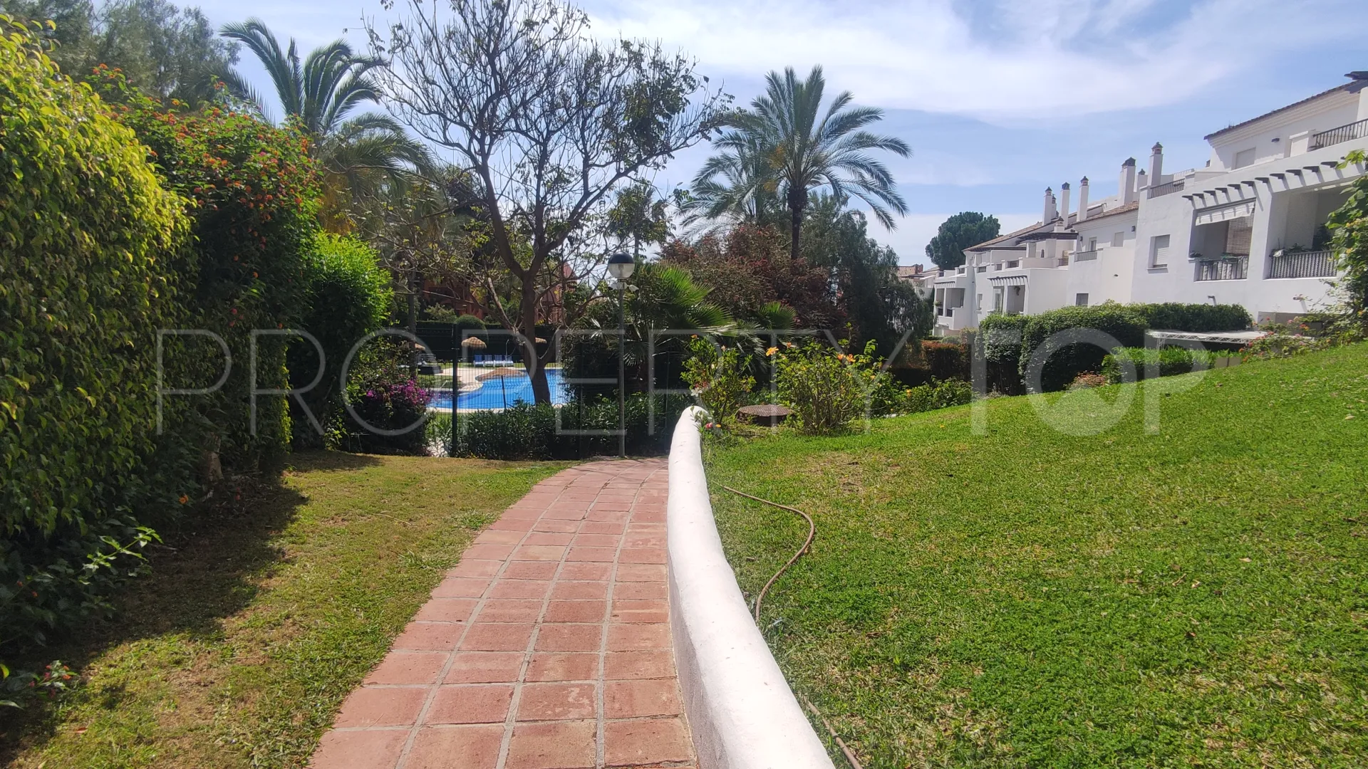 Comprar apartamento en Xarblanca