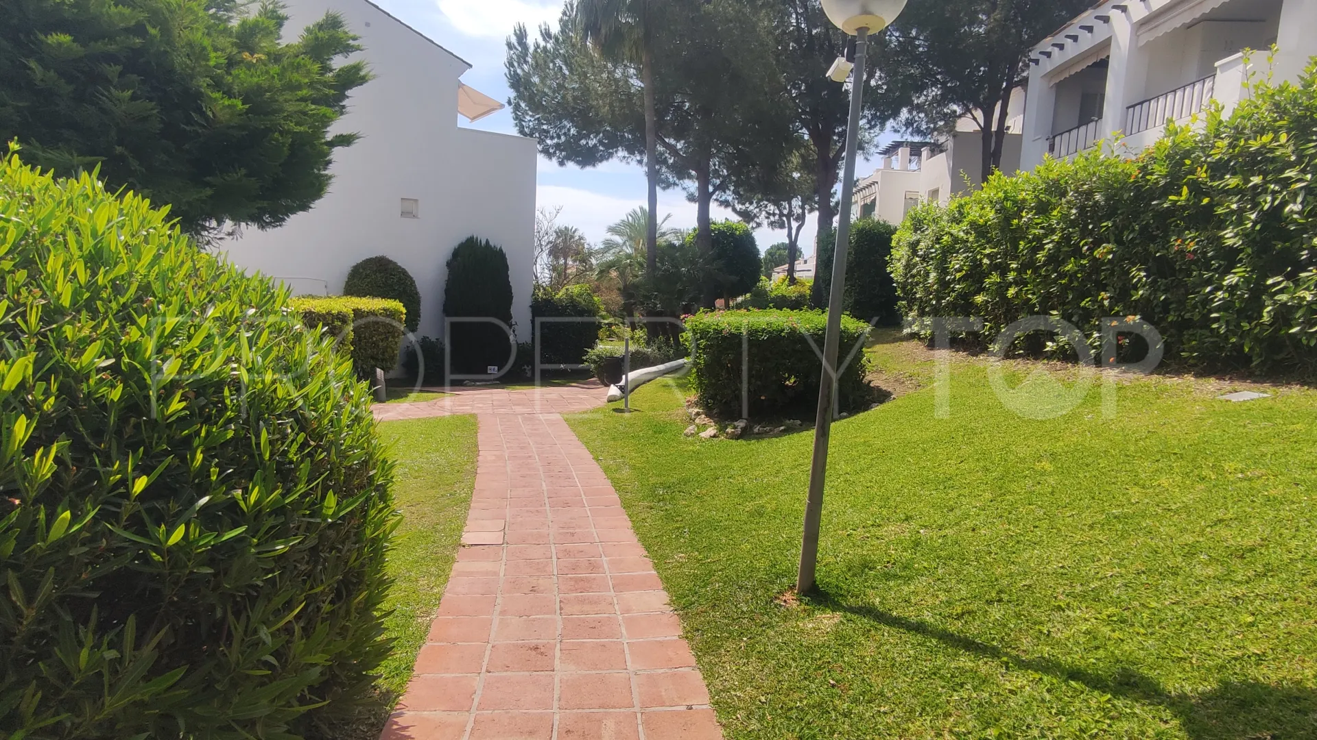 Comprar apartamento en Xarblanca