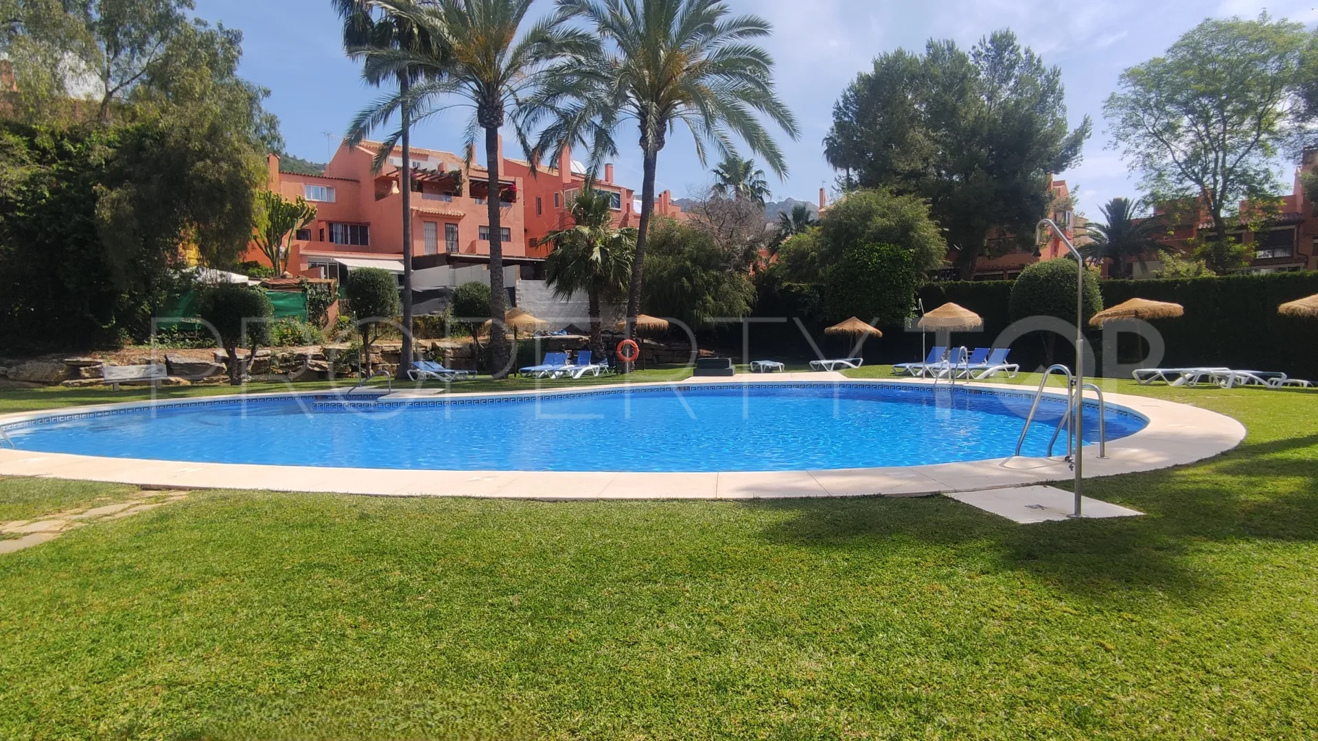 Comprar apartamento en Xarblanca