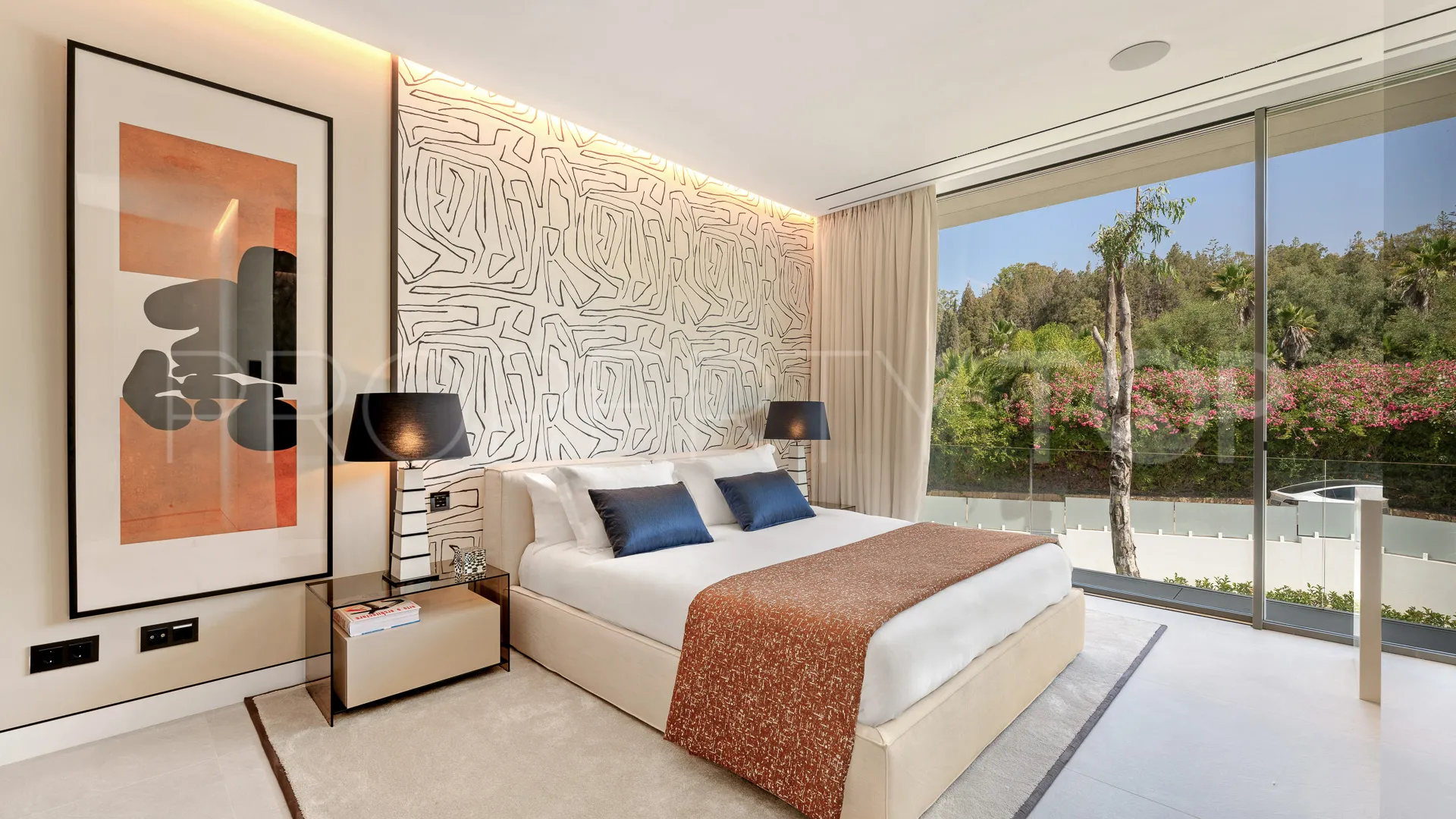 Adosado con 4 dormitorios en venta en Marbella Golden Mile