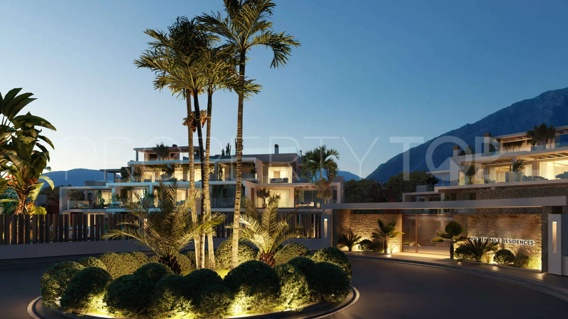 Buy apartment in Marbella Golden Mile with 4 bedrooms