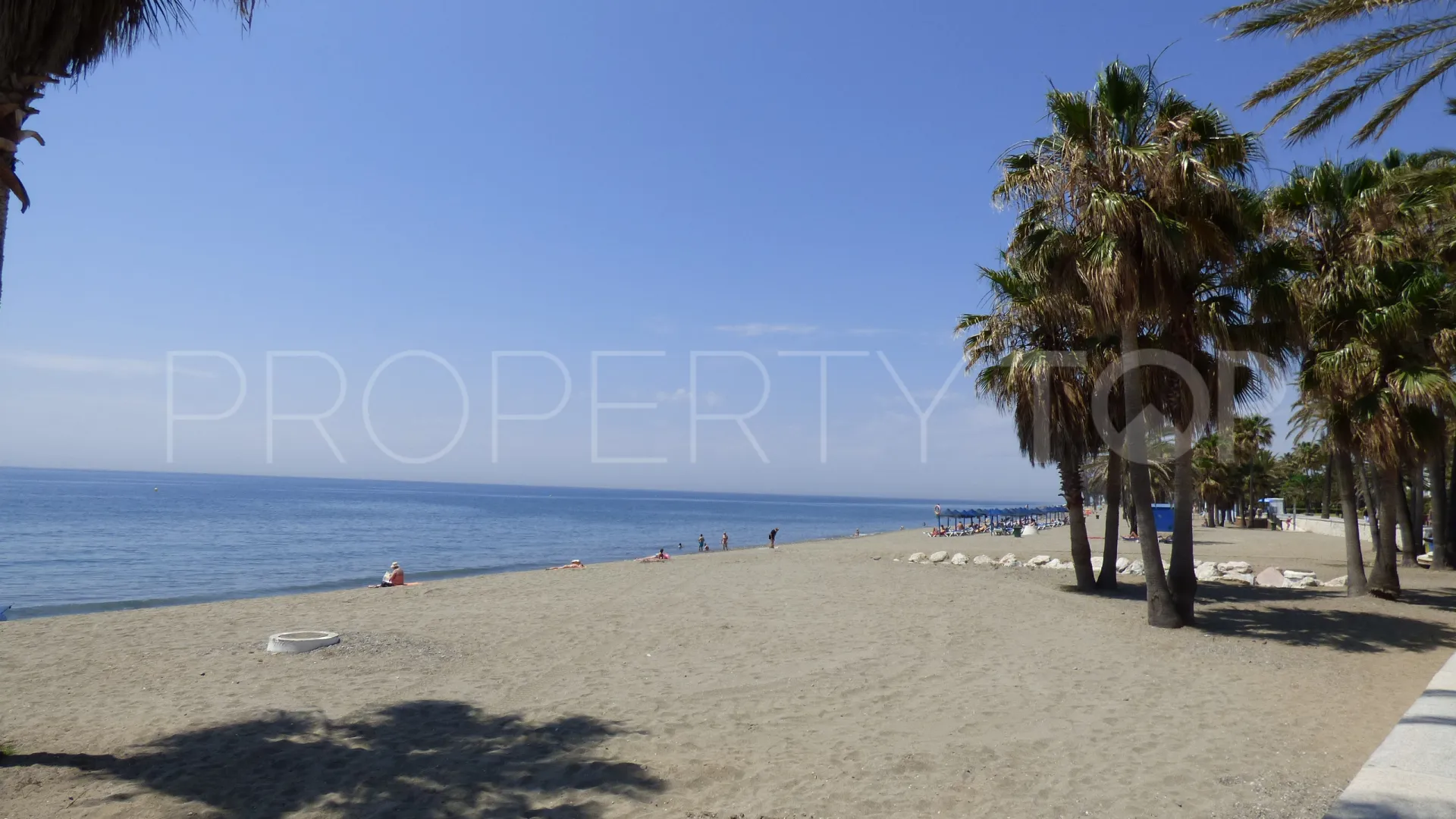 Comprar apartamento de 3 dormitorios en San Pedro de Alcantara