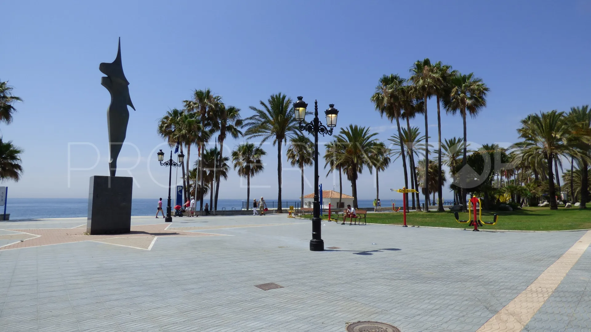 Comprar apartamento de 3 dormitorios en San Pedro de Alcantara