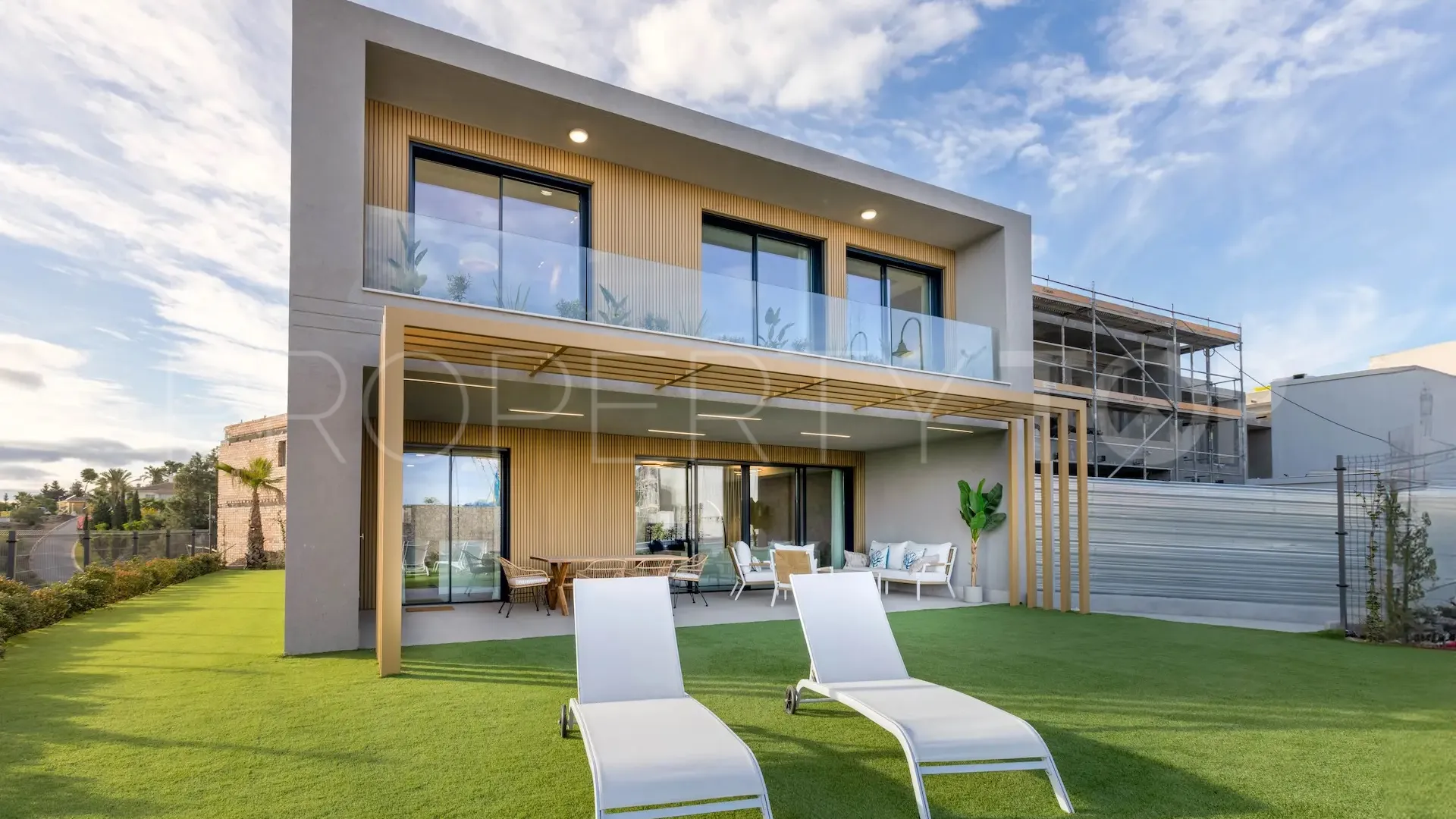 El Chaparral town house for sale