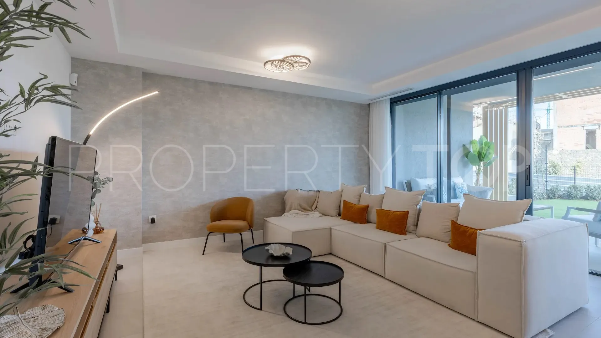 El Chaparral town house for sale