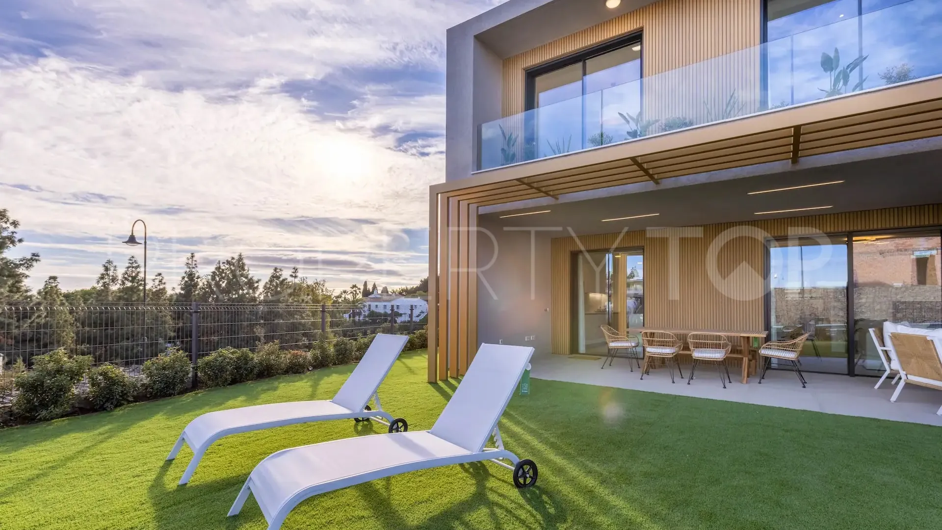 El Chaparral town house for sale