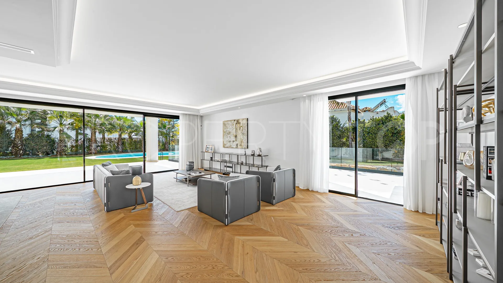 Chalet a la venta en Las Lomas del Marbella Club de 5 dormitorios