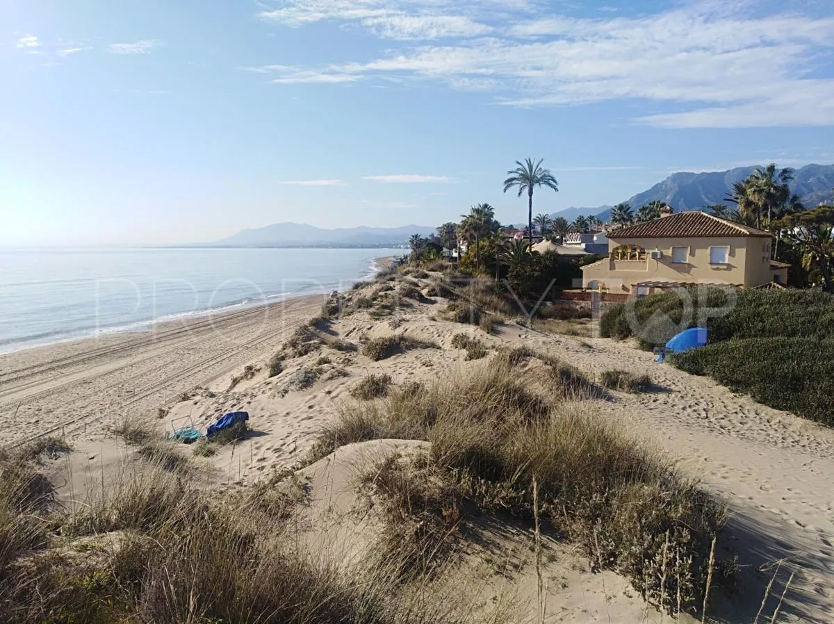 Apartamento a la venta de 3 dormitorios en Marbella Este