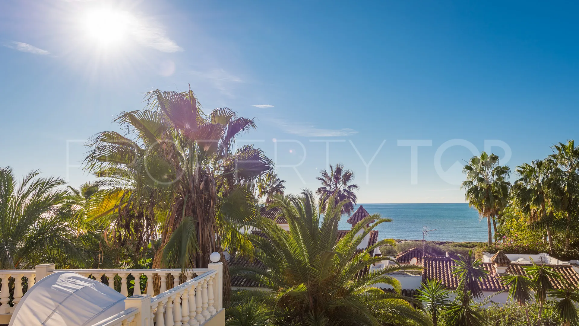 For sale villa in Bahia de Marbella