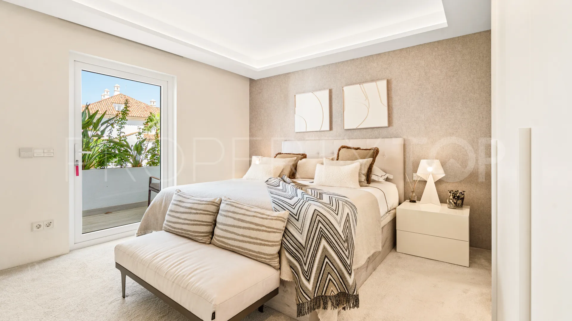 3 bedrooms duplex penthouse for sale in Monte Paraiso