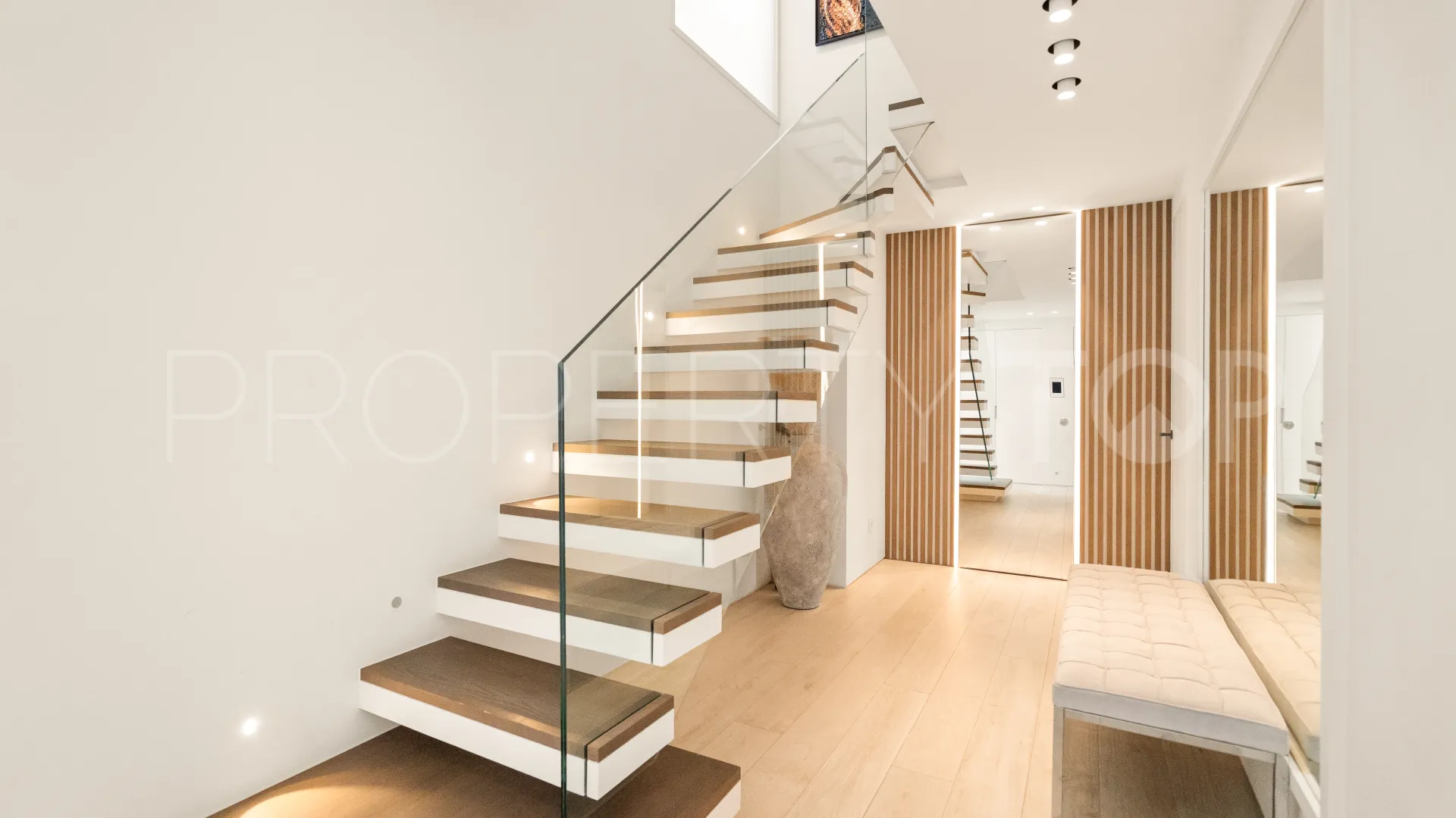 3 bedrooms duplex penthouse for sale in Monte Paraiso