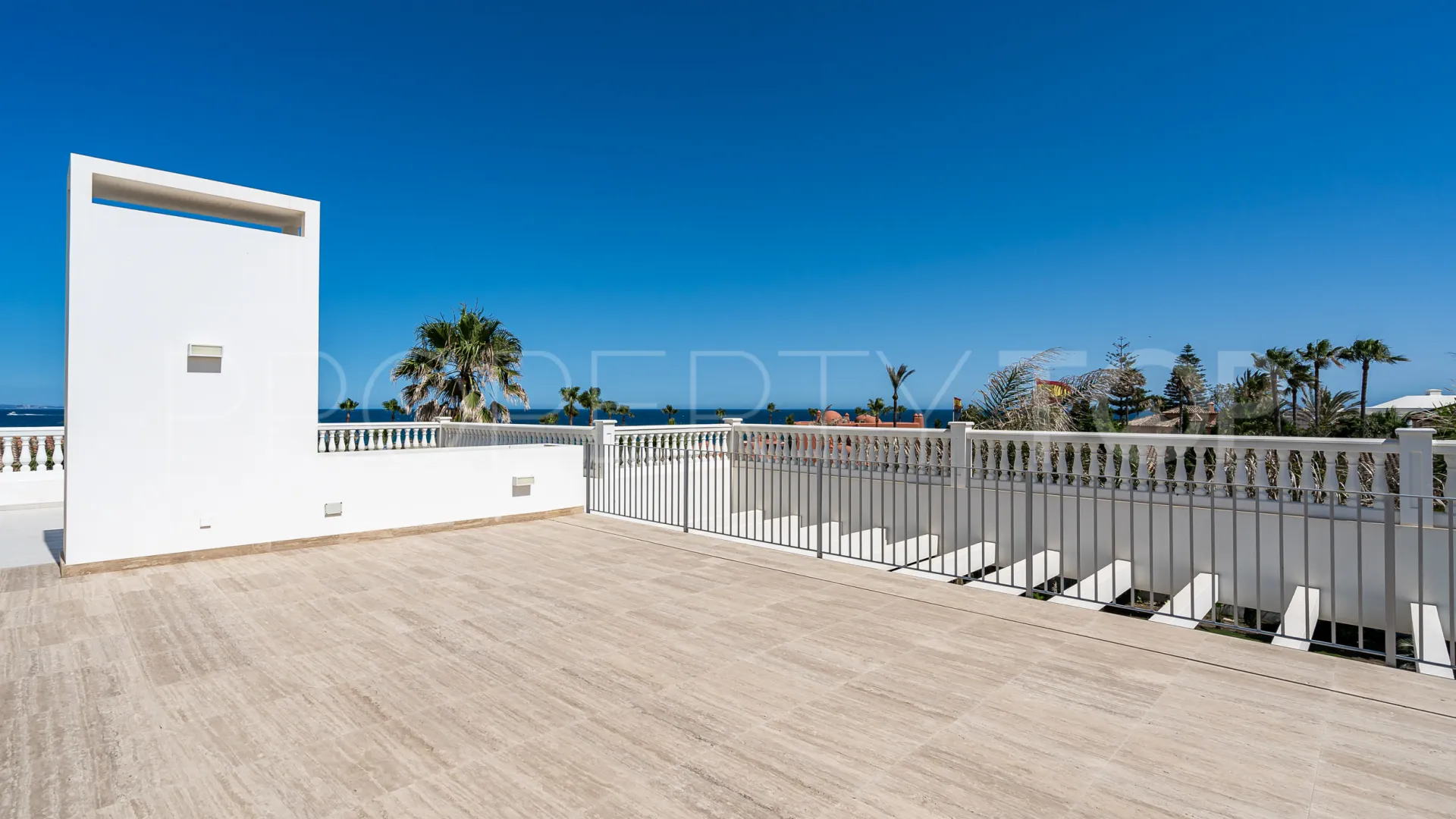 Villa for sale in Casasola