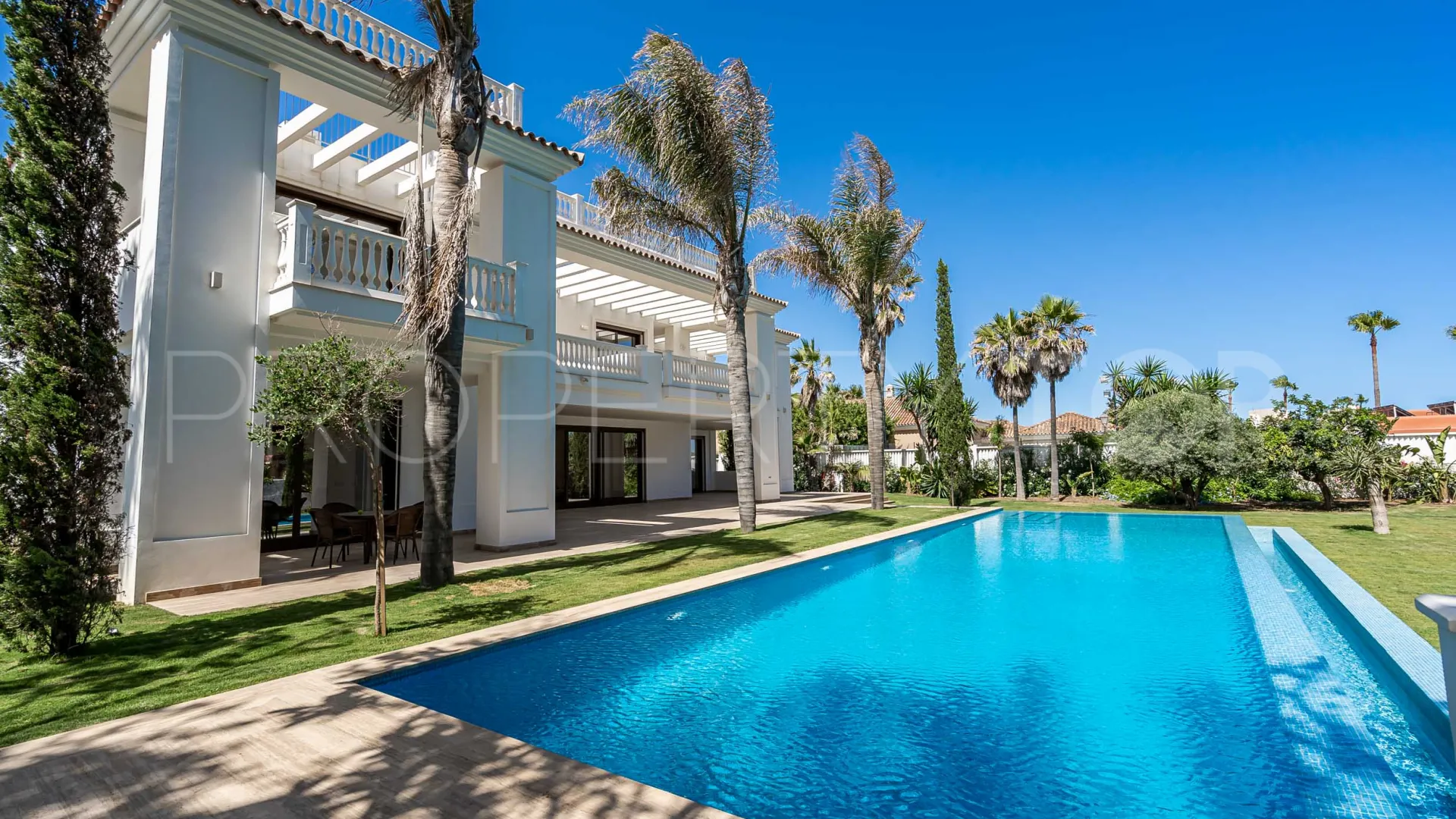 Villa for sale in Casasola
