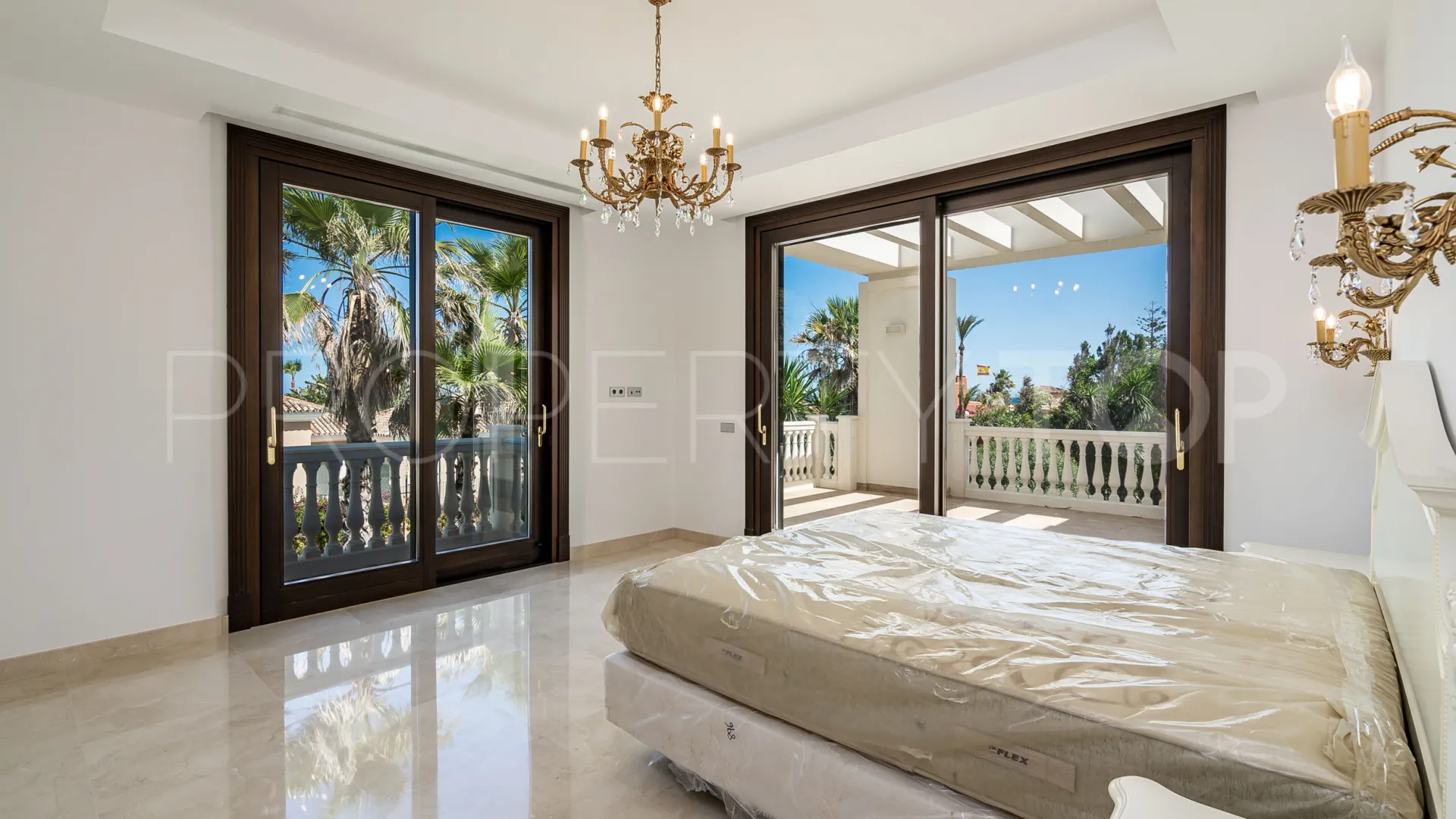 Villa for sale in Casasola